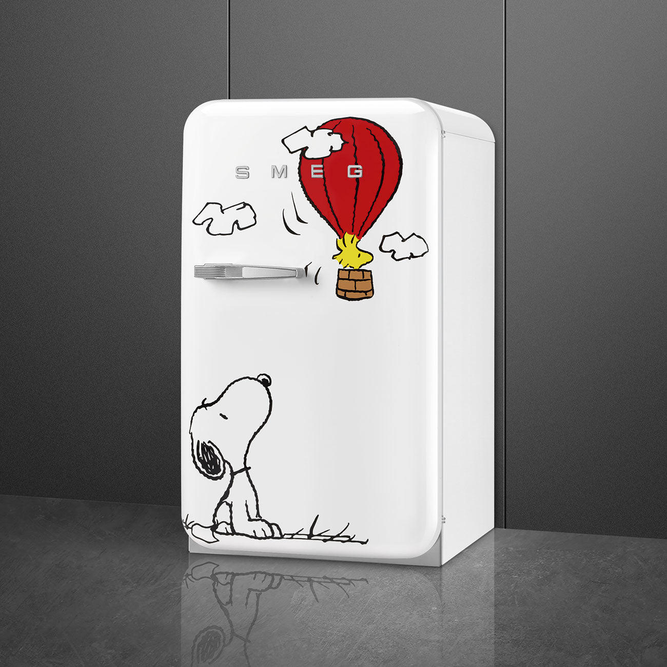 Refrigerator Retro-style White Snoopy Glossy