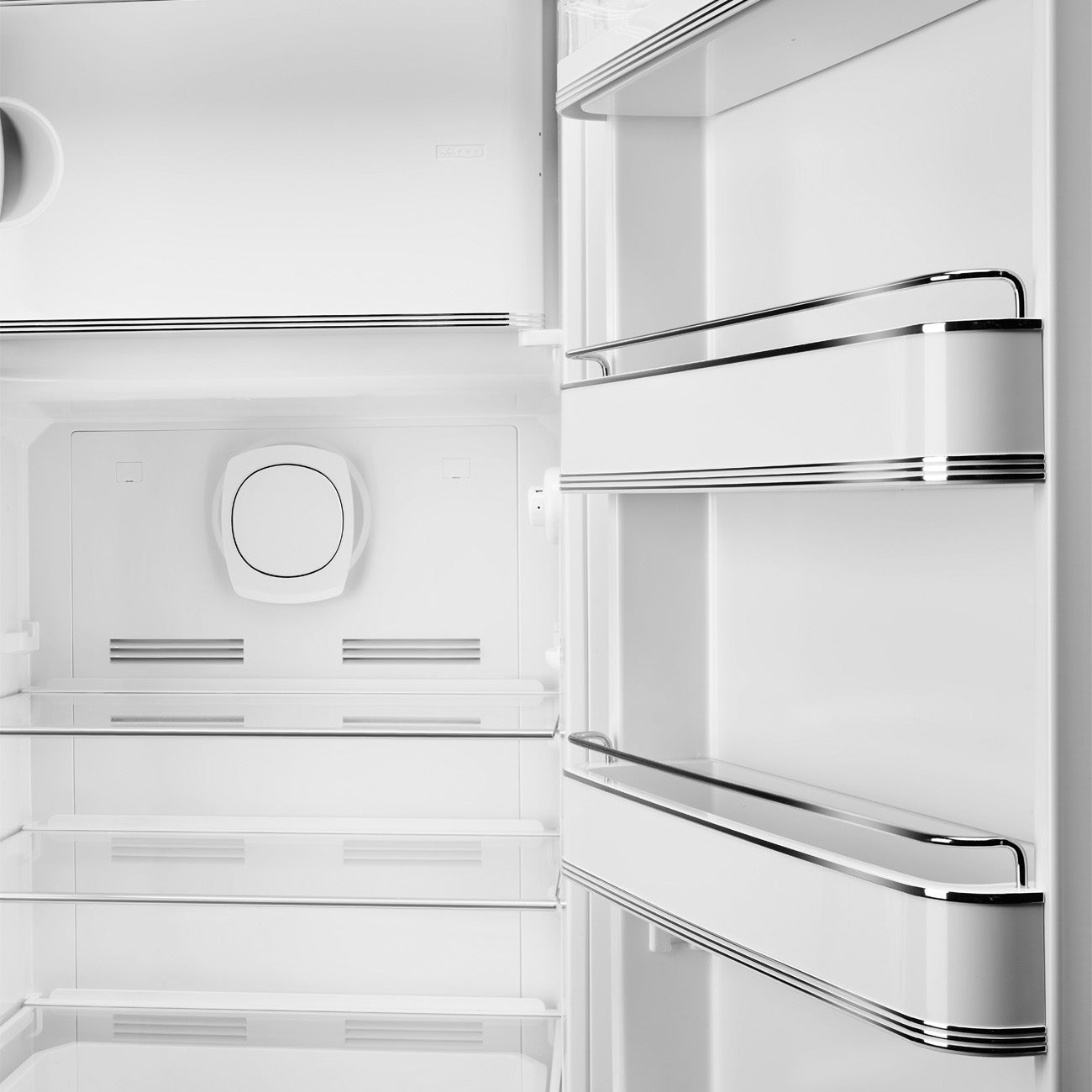 Retro-Style Refrigerator (9.5 cu ft, Right Hinge) – Black Matte