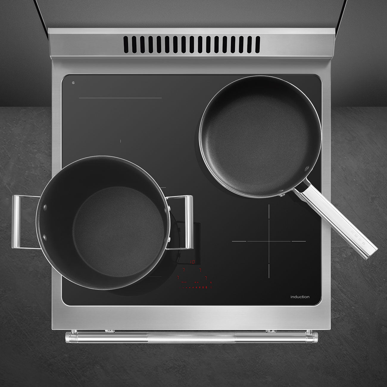 24-Inch Professional Induction Range - Matte Black